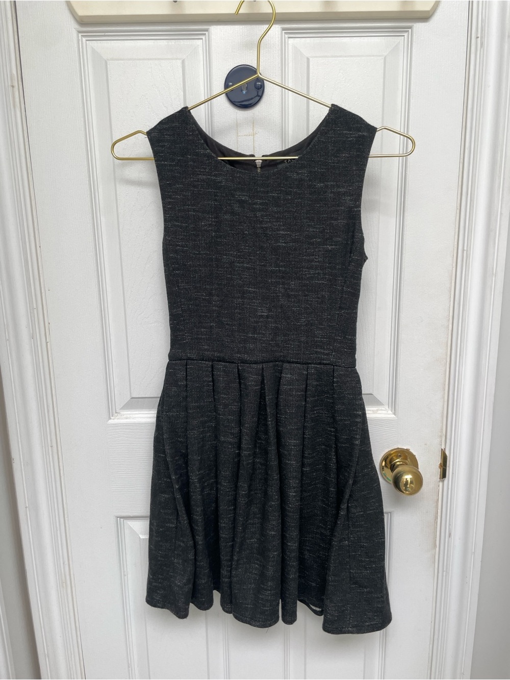 Aritzia Talula Waldorf dress size 0/XXS - Picture 2 of 5